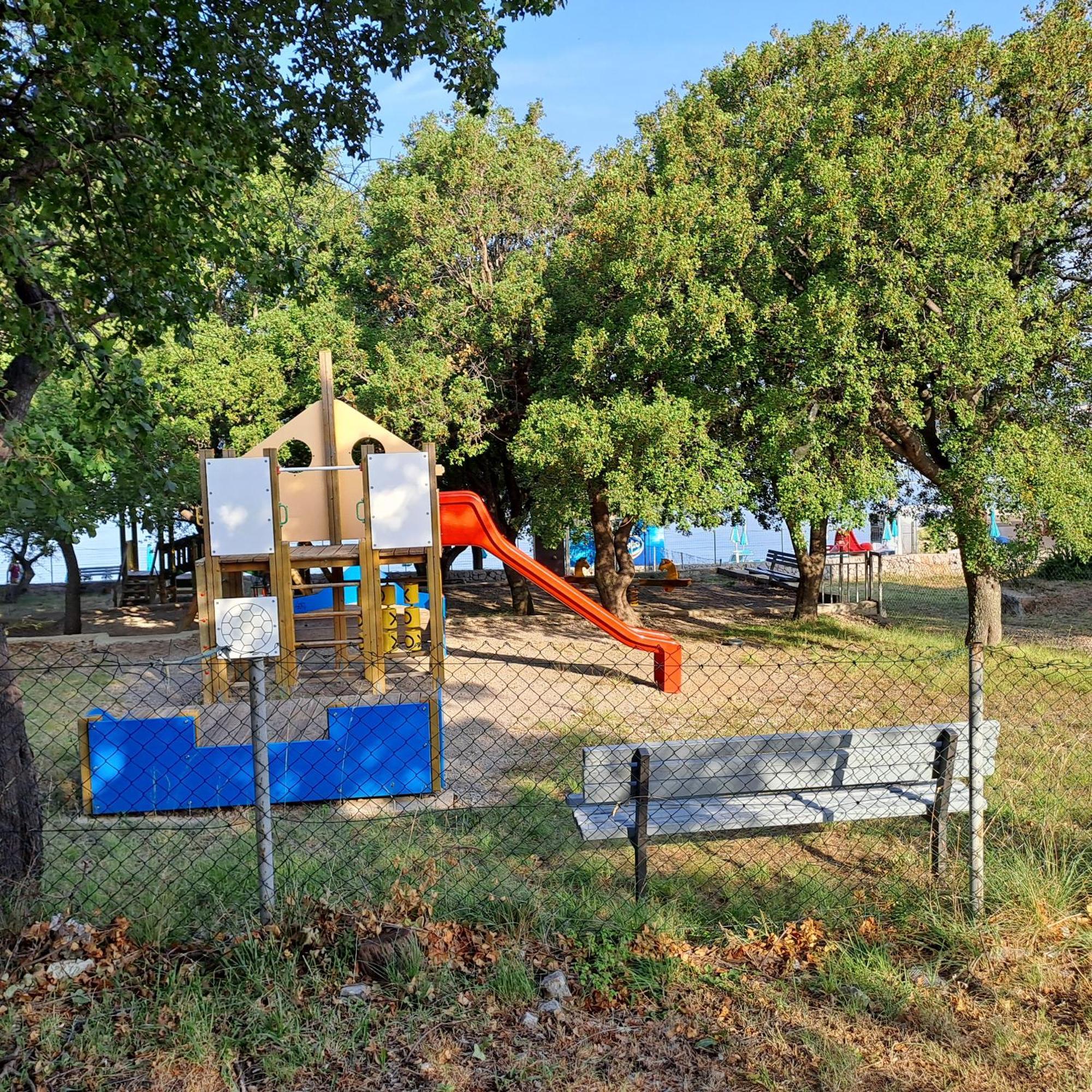 Mobile Livanda Campeggio